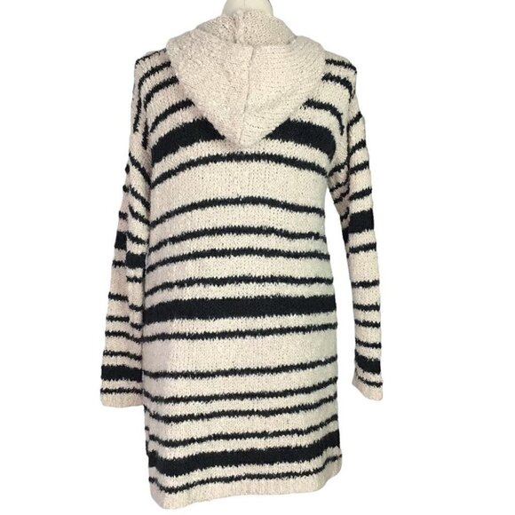 XL Knox Rose Black and Cream Striped Sweater - Picture 3 of 6